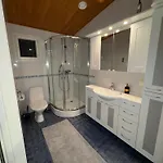 House With 4 Bedrooms Near Artic Circle Appartamento Rovaniemi