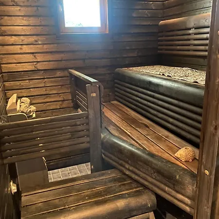 Daire Omakotitalo 4 Makuuhuonetta Rovaniemi