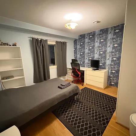 House With 4 Bedrooms Near Artic Circle アパート