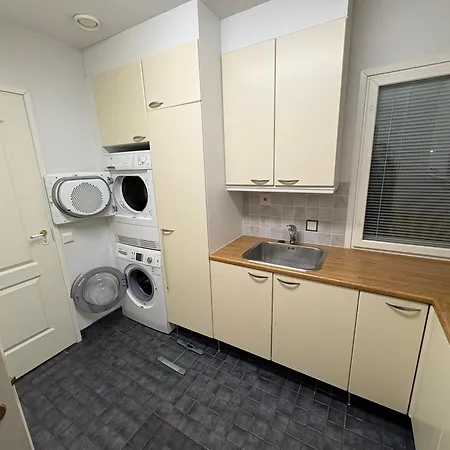 House With 4 Bedrooms Near Artic Circle Apartament